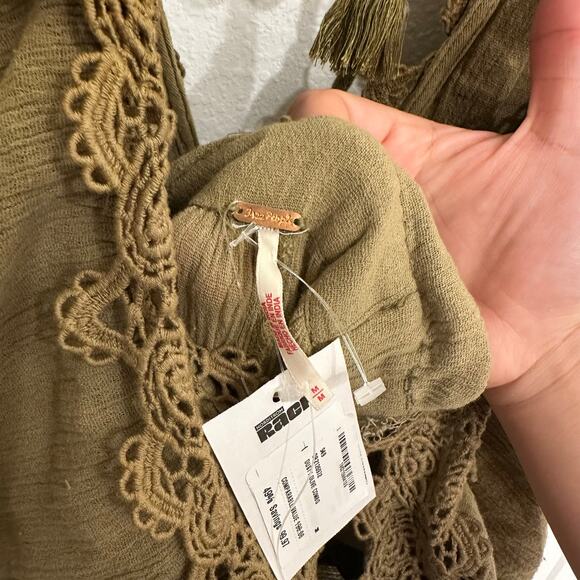 Free People Bali Rolling Dunes Jumpsuit in Green Size Medium - Picture 8 of 9